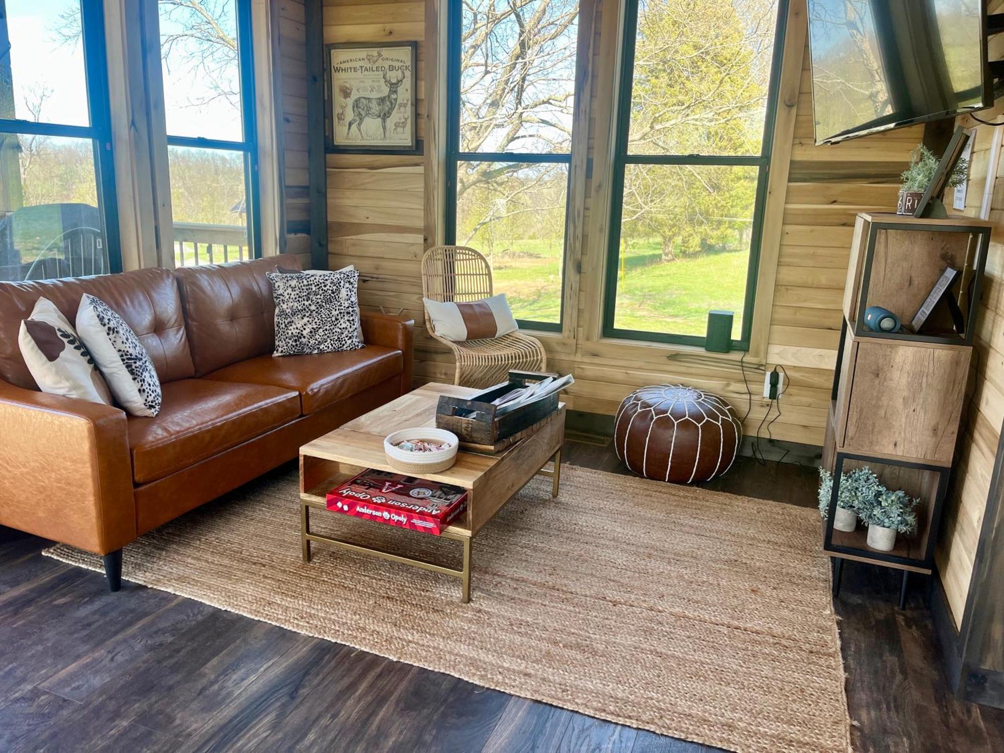 Bourbon Barrel Cottages #2 Of 5 On Kentucky Trail Lawrenceburg Ngoại thất bức ảnh