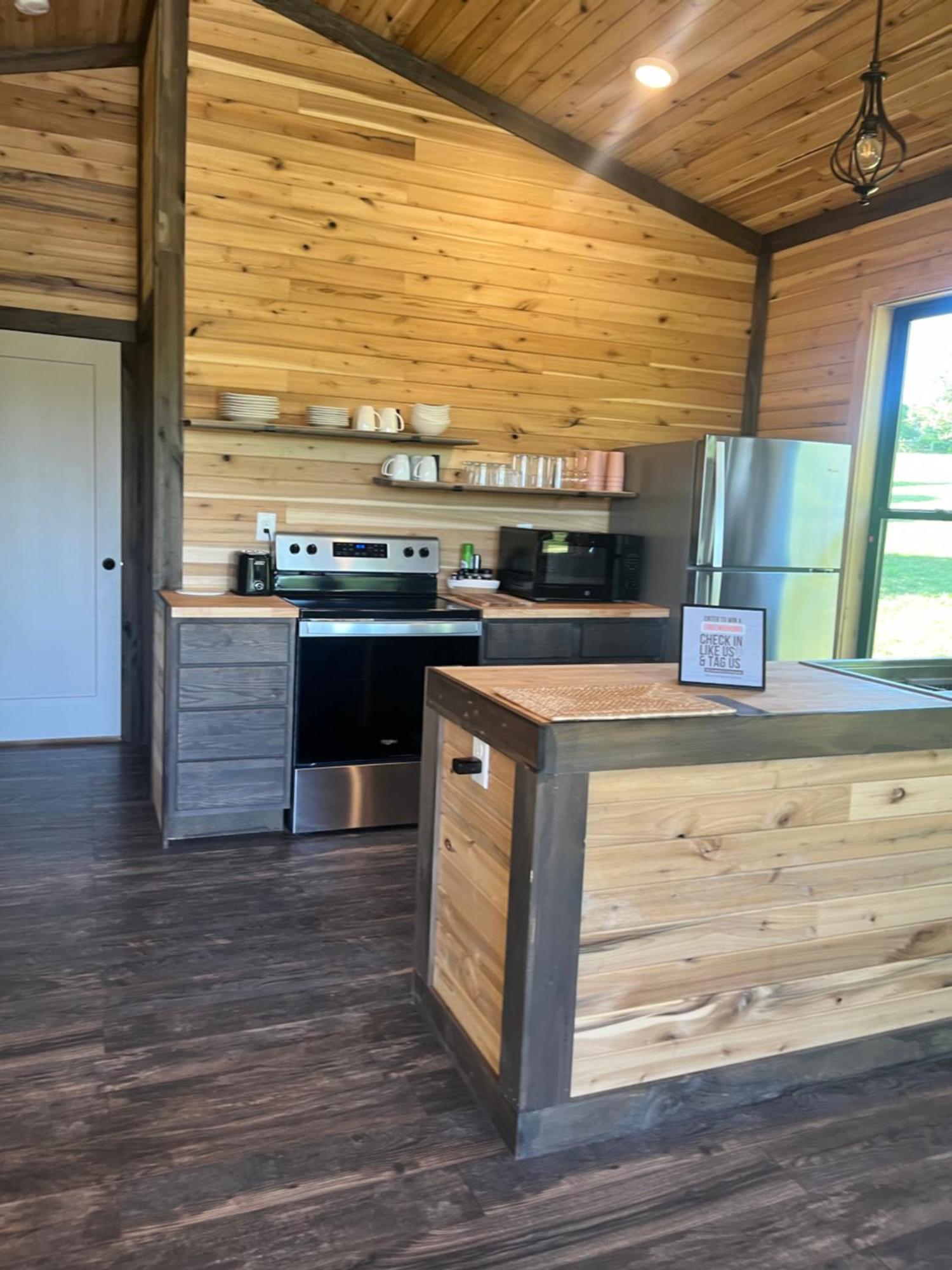 Bourbon Barrel Cottages #2 Of 5 On Kentucky Trail Lawrenceburg Ngoại thất bức ảnh