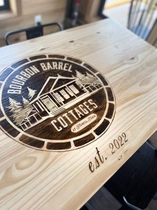 Bourbon Barrel Cottages #2 Of 5 On Kentucky Trail Lawrenceburg Ngoại thất bức ảnh